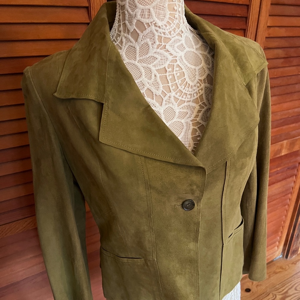 JONES NEW YORK Stylish Suede blazer, size M